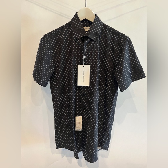 Lucky Brand Mens Button Down 14-14 1/2 Small S Stretch Black White Print NWT $60 - Picture 1 of 4